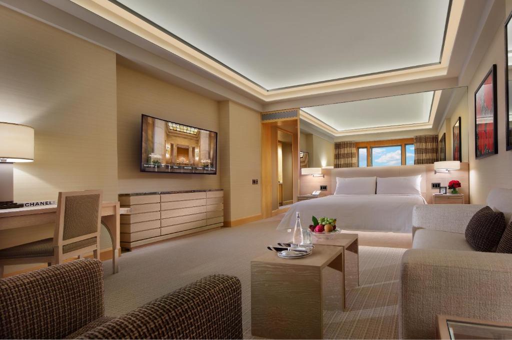 Junior Suite City View King - Image 4