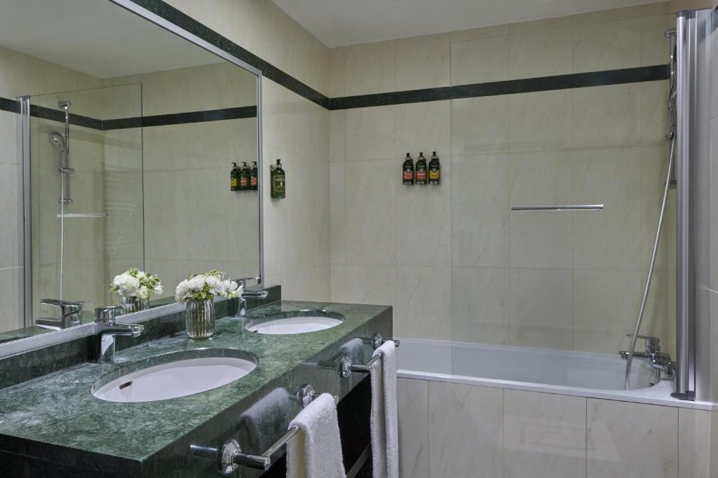 Presidential Suite - Image 1