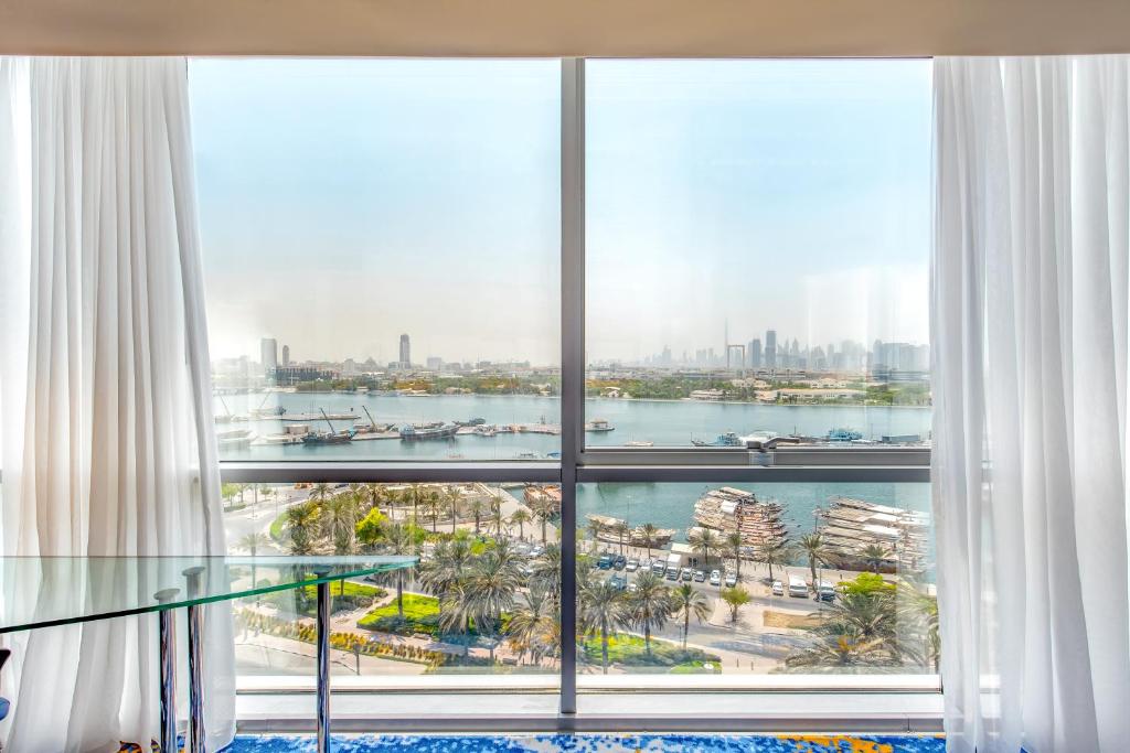 Premier Waterfront Panoramic View - Image 2