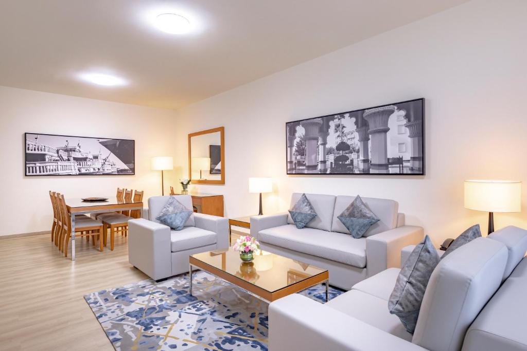 Premier Two Bedroom Suite with Balcony - Image 1