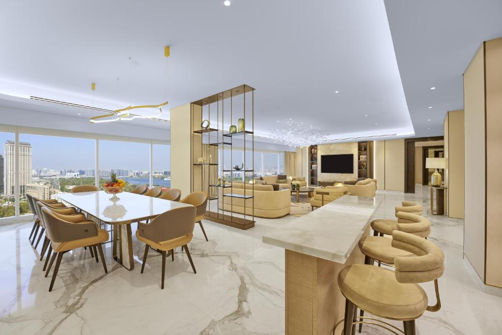 Two-Bedroom Royal Suite - Image 5