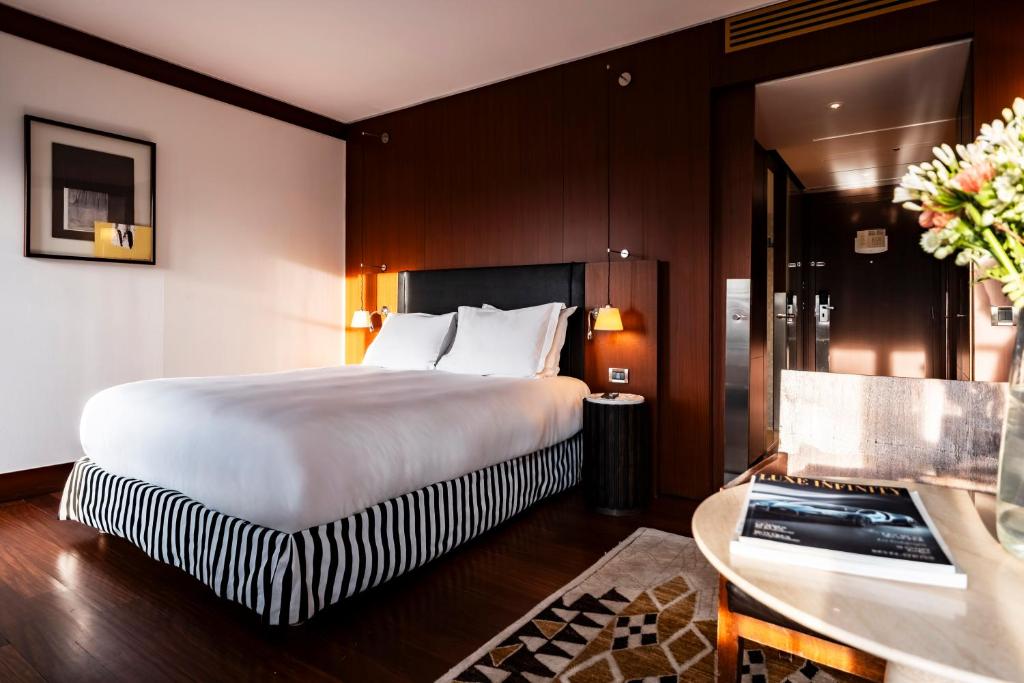 Chambre Prestige - Balcon Panoramique - Arc De Triomphe - Image 5