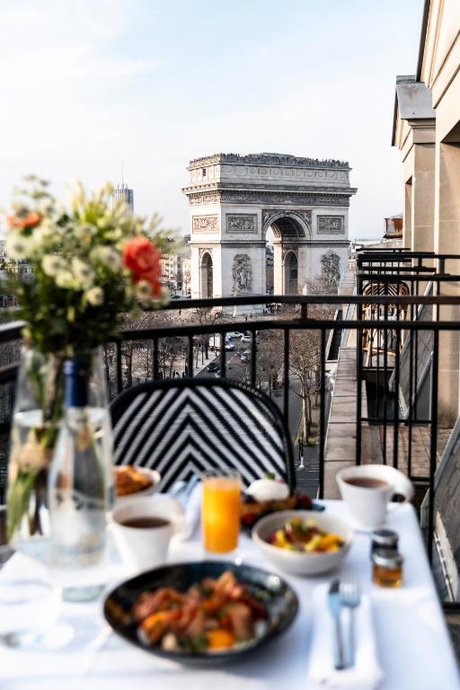 Chambre Prestige - Balcon Panoramique - Arc De Triomphe - Image 1