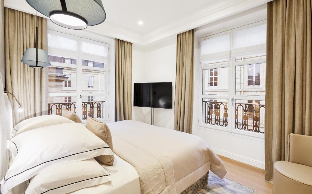 Family Suite - Image 1