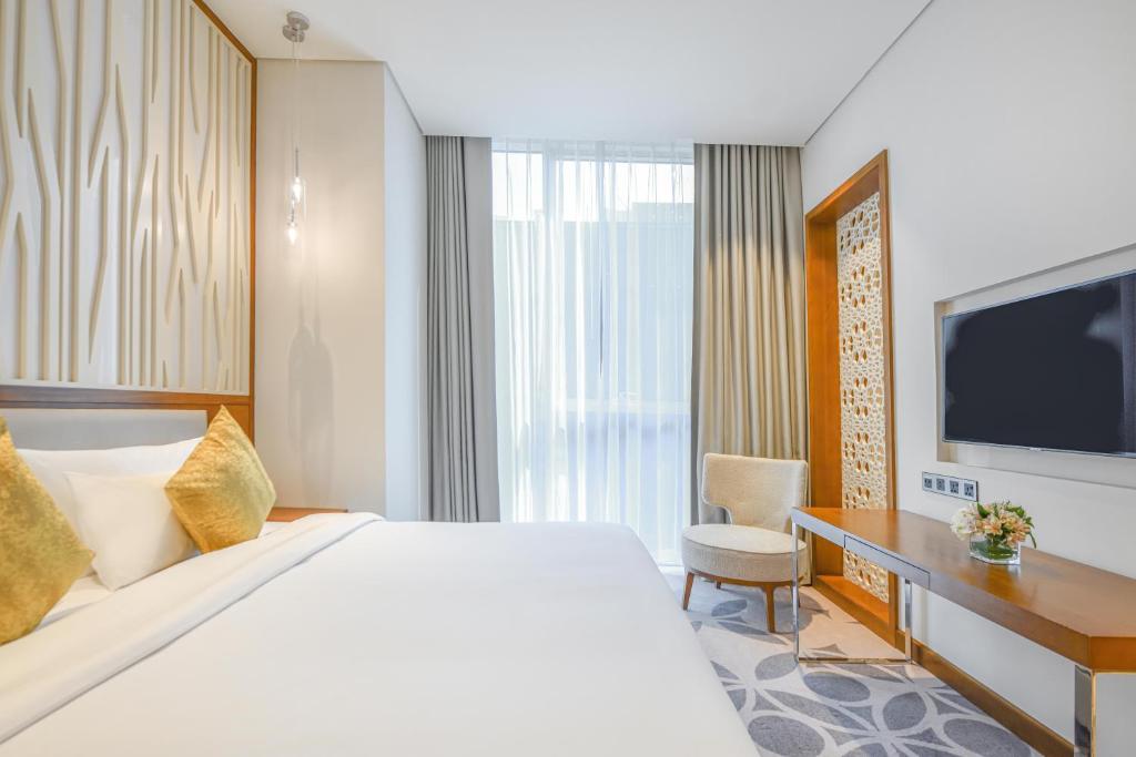 Premium Suite - Image 2