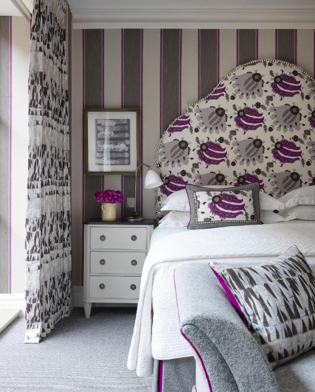 Deluxe Room - Image 6