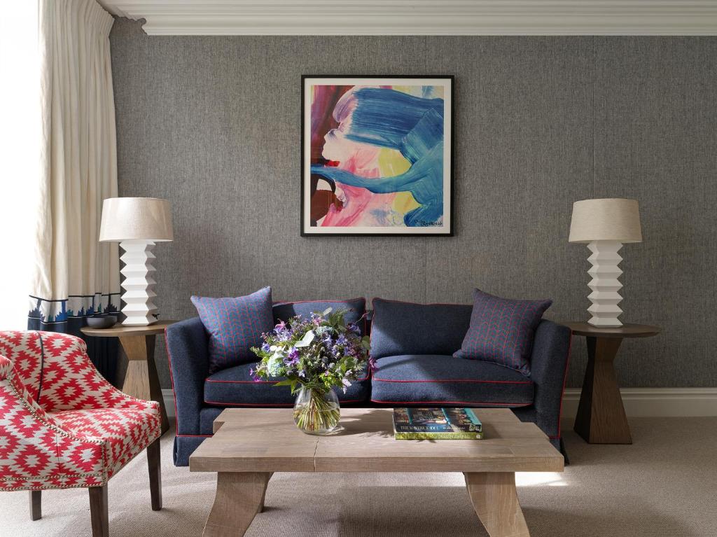 Luxury Junior Suite - Image 10