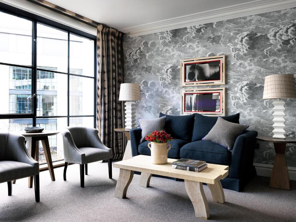 Luxury Junior Suite - Image 6