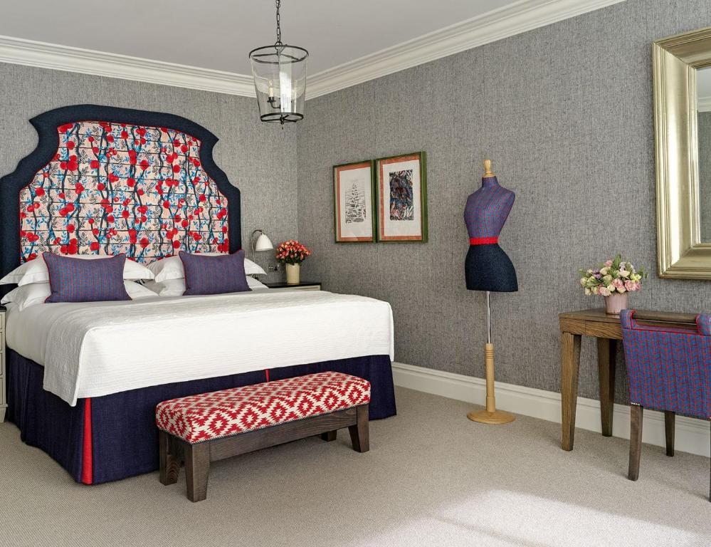 Luxury Junior Suite - Image 7