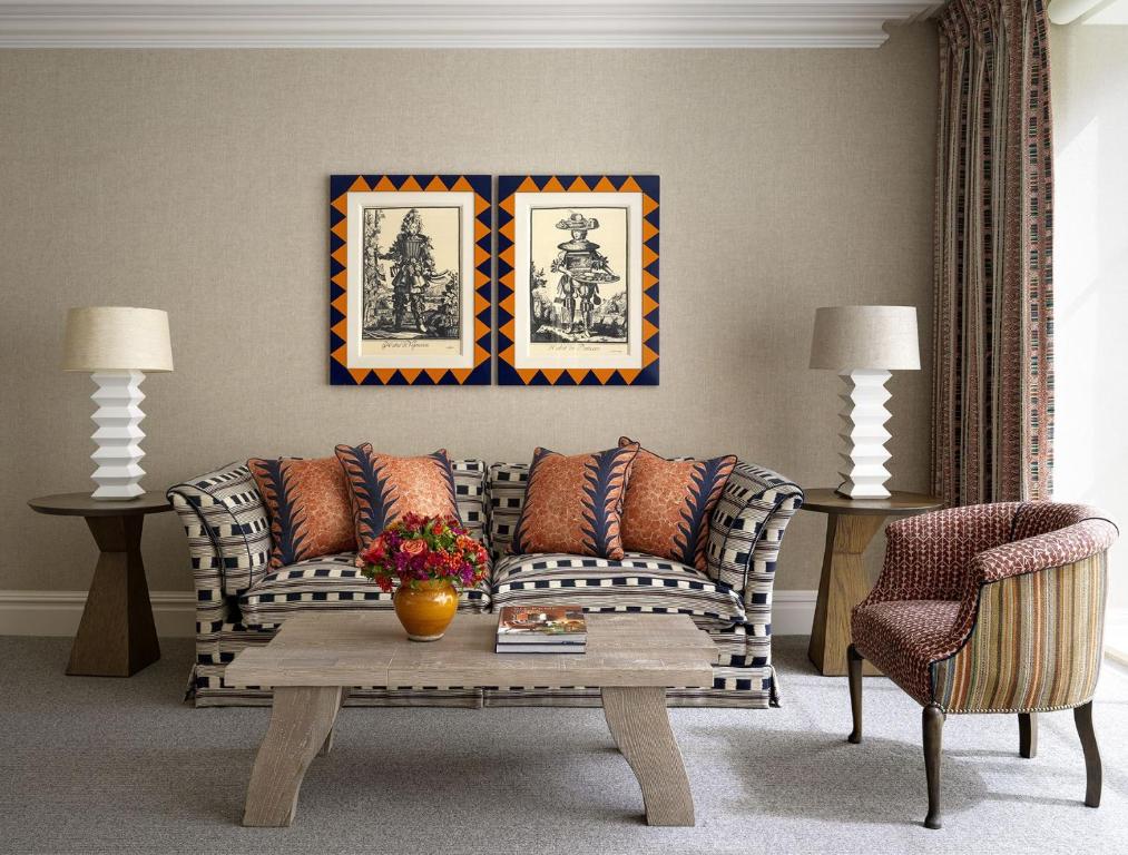 Luxury Junior Suite - Image 9