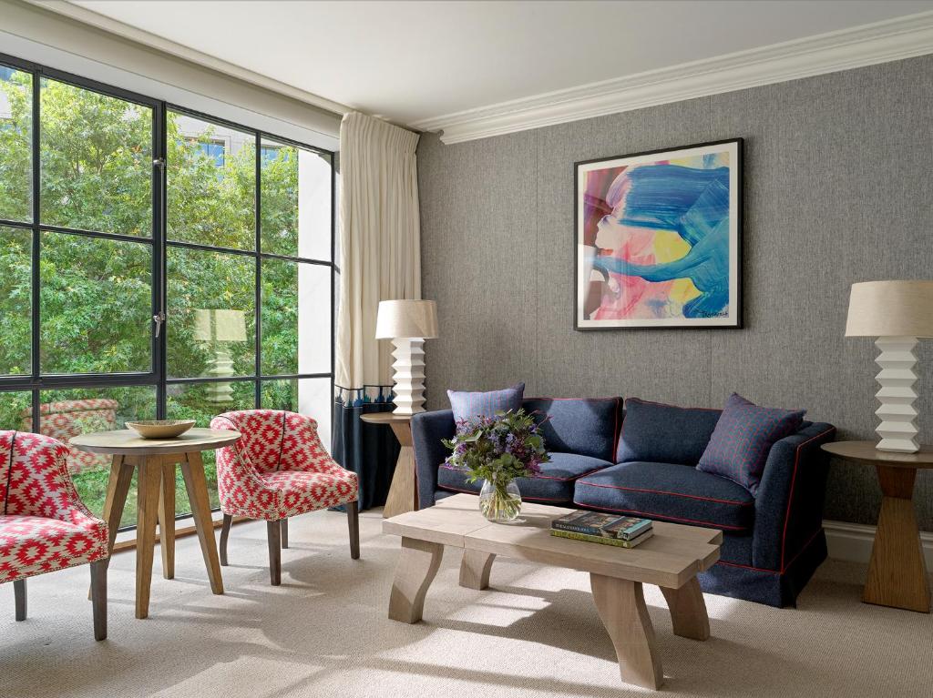 Luxury Junior Suite - Image 1