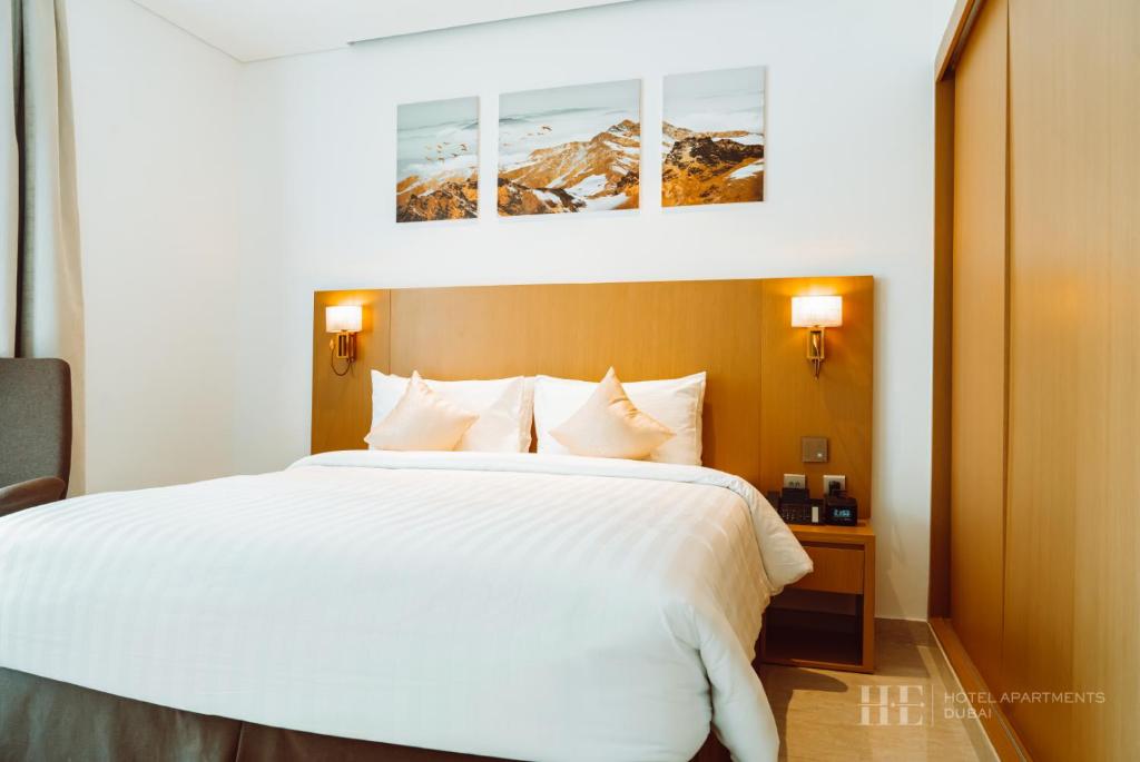 Premium Two Bedroom Apartment - Image 4