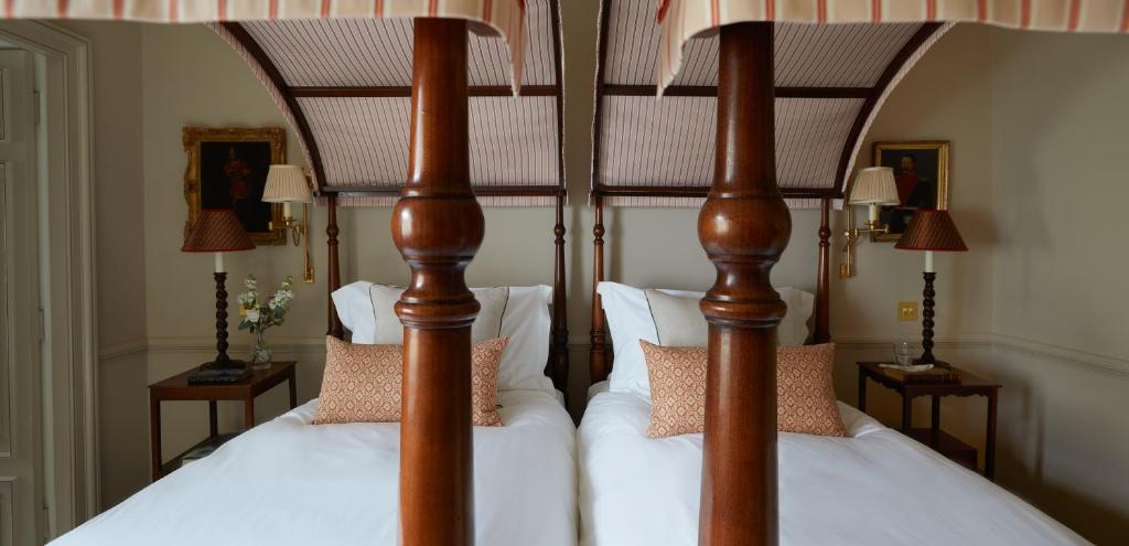 Superior Double or Twin Room - Image 5