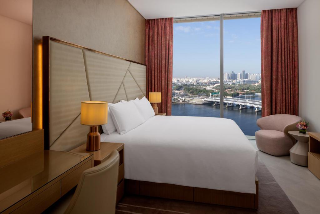 Two-Bedroom Apartment with Creek View - Image 3
