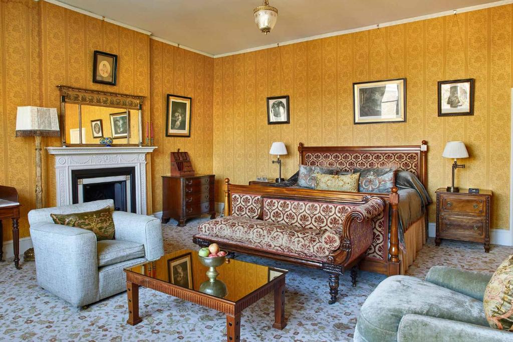 Superior Queen Room - Image 4