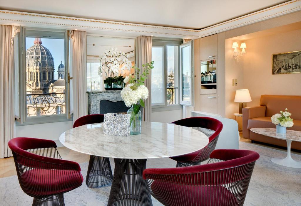 Bowmann Suite with Rooftop Terrace - Image 11