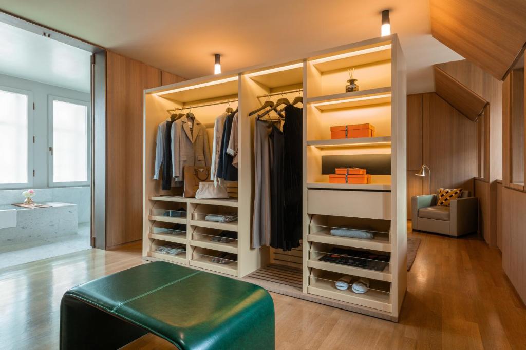 Oscar Suite - Image 6
