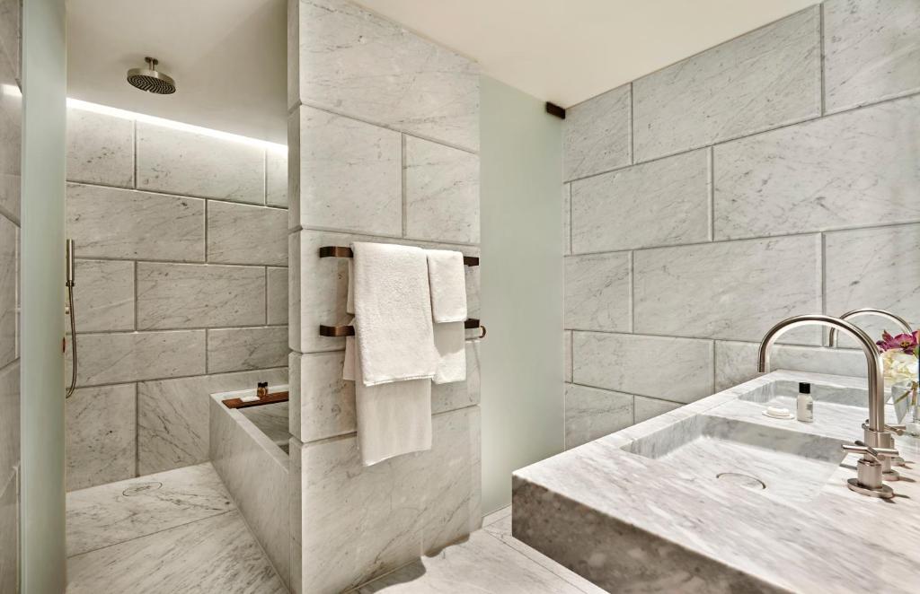 The Loft Suite - Image 6