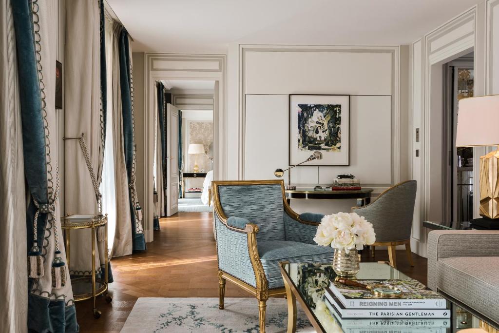 Premier Suite - Image 1