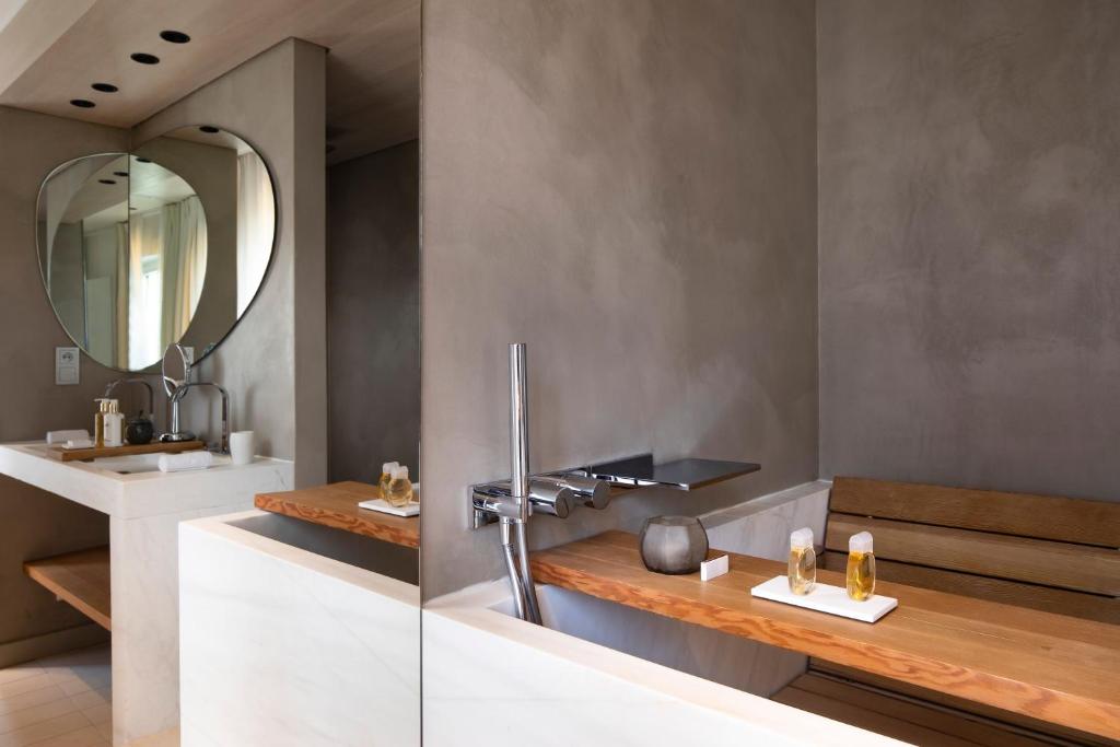 Prestige Room - Image 2