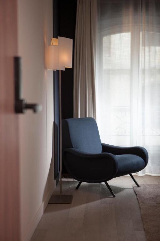 Superior Double Room - Image 2