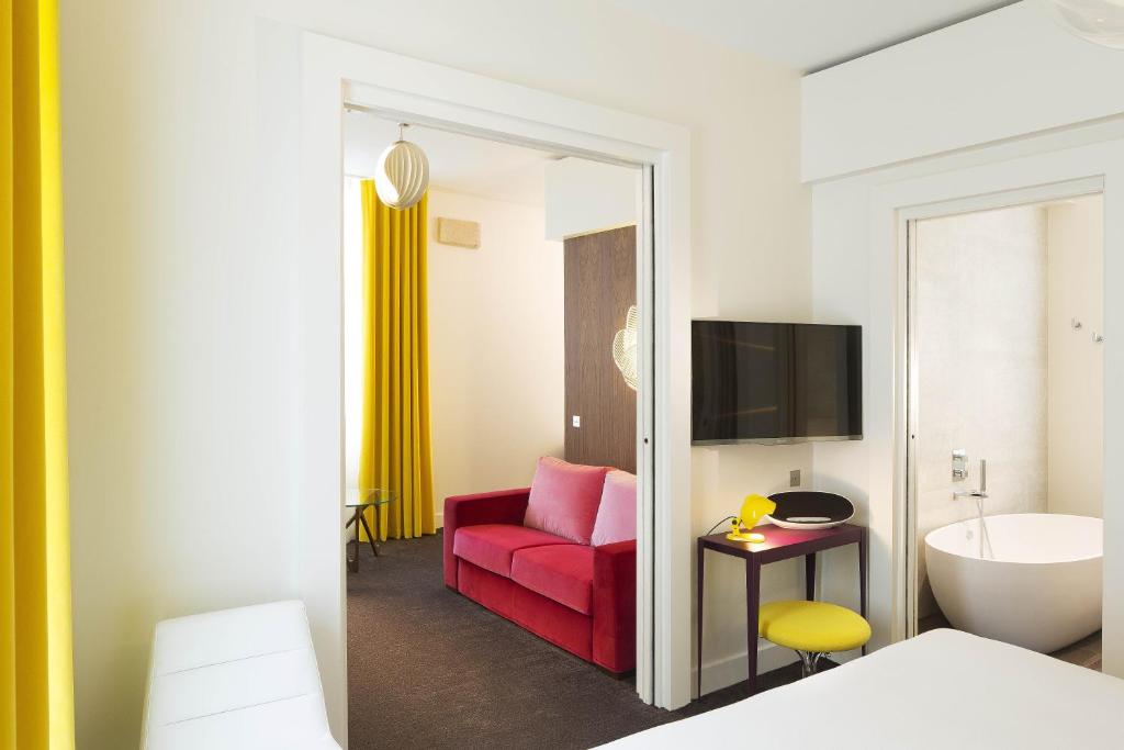 Suite - Image 7