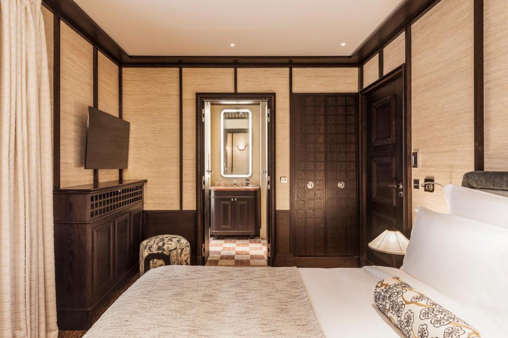 Classic Room - Image 2