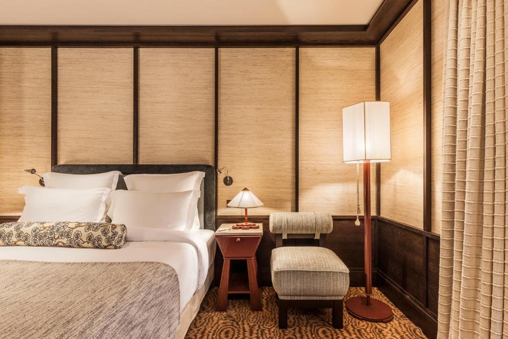 Deluxe Room - Image 5