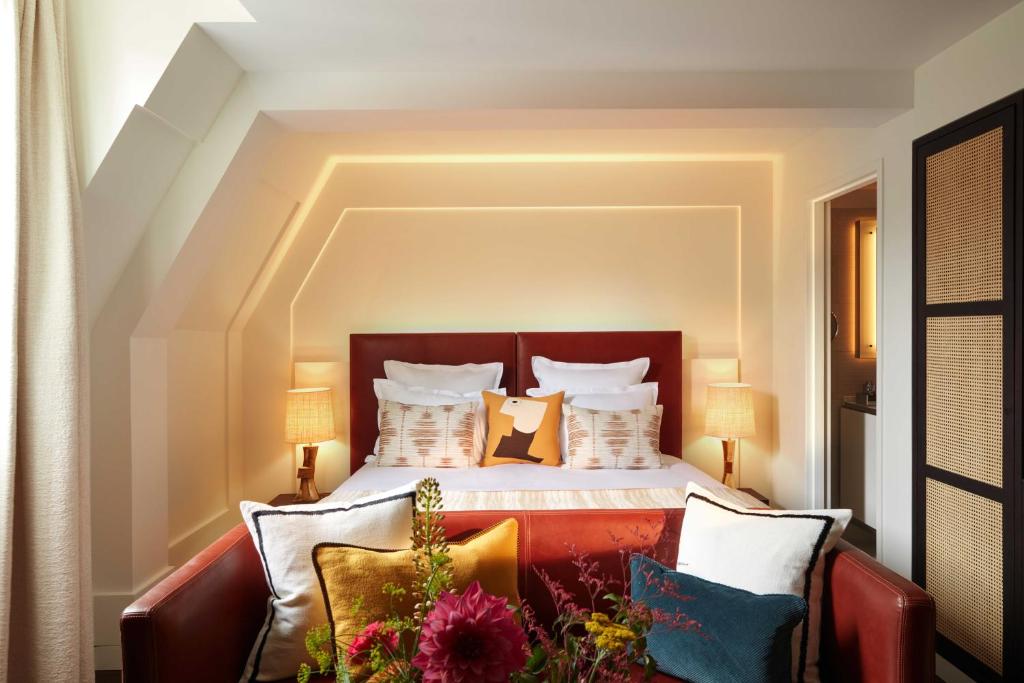 Superior Double Room - Image 7
