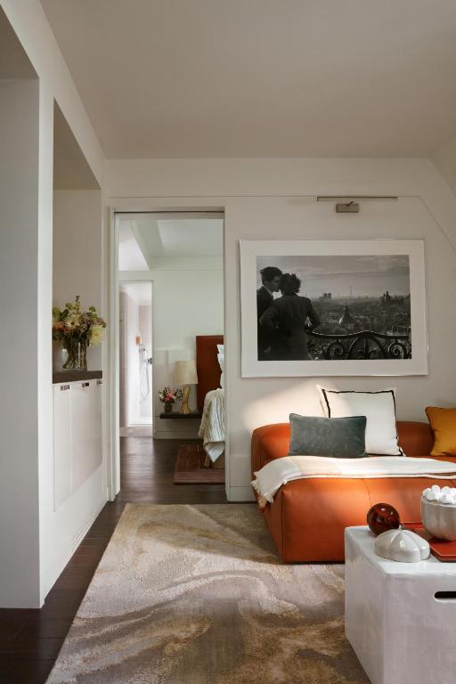 Two-Bedroom Suite - Image 2