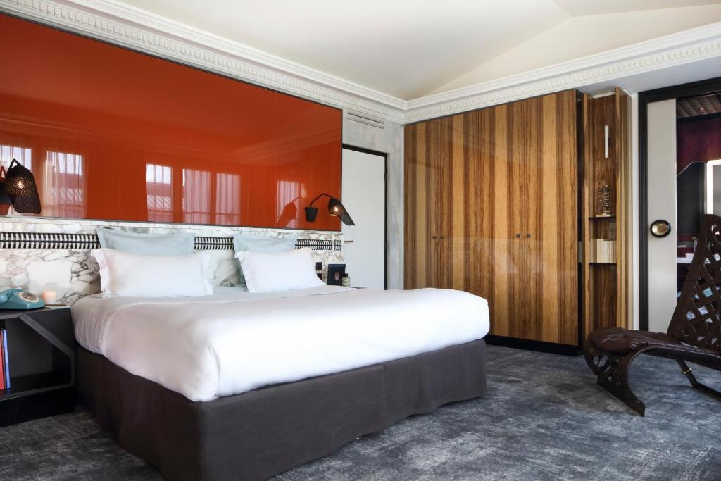 Suite with Terrace - Image 5