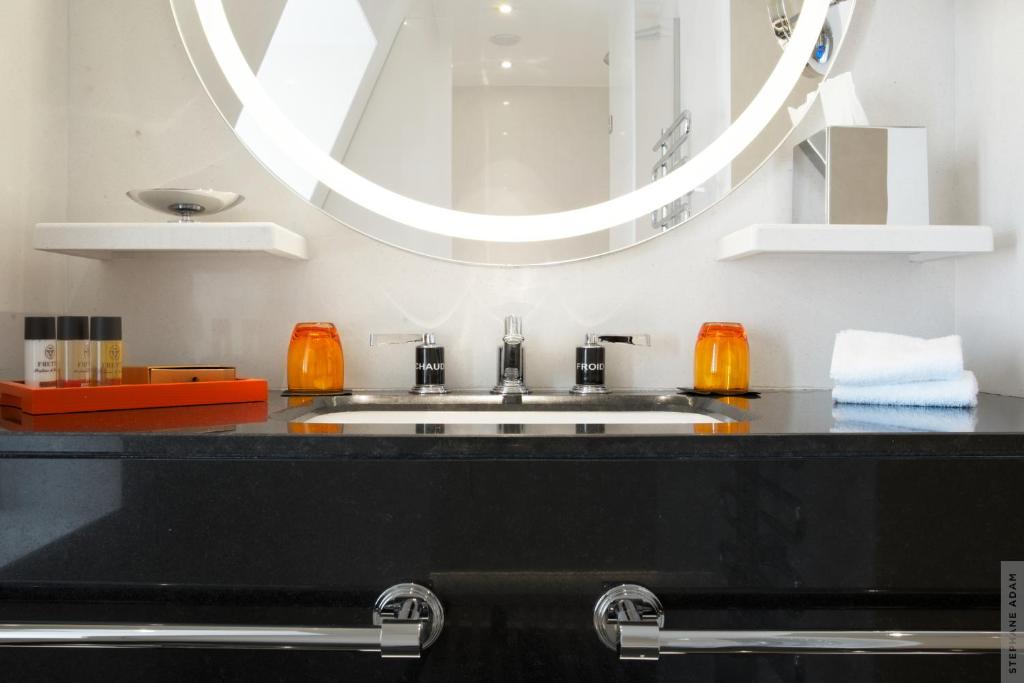 Montaigne Suite - Image 3