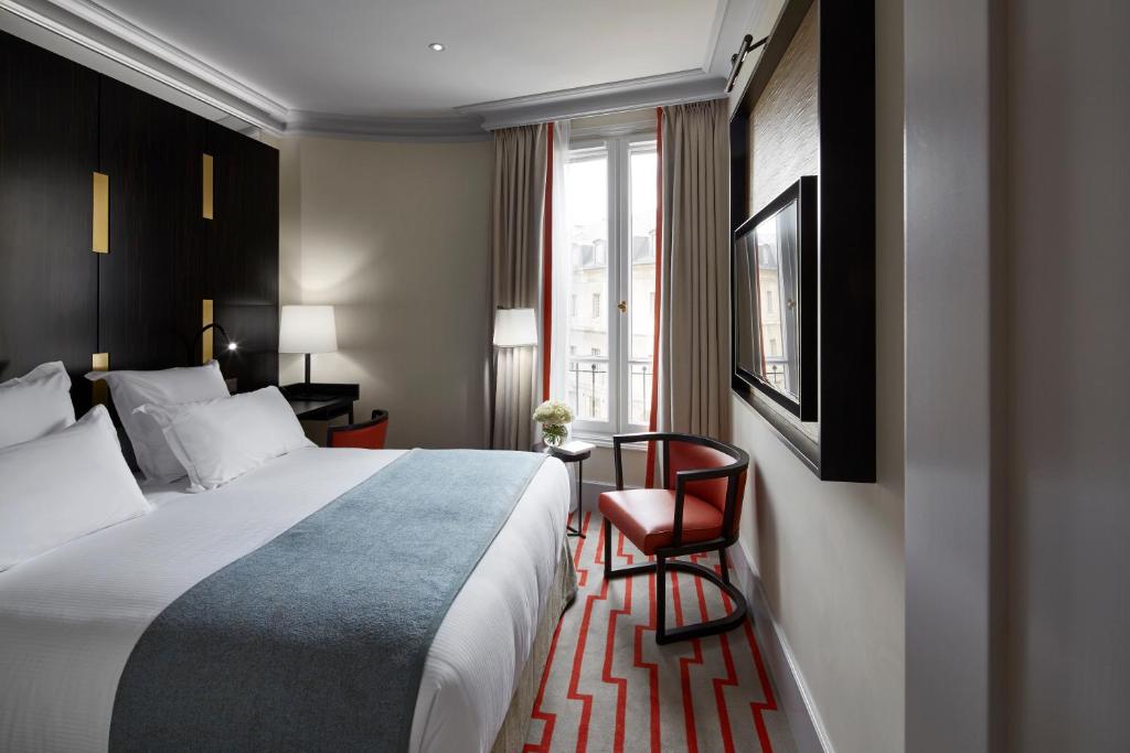Superior Double Room - Image 6