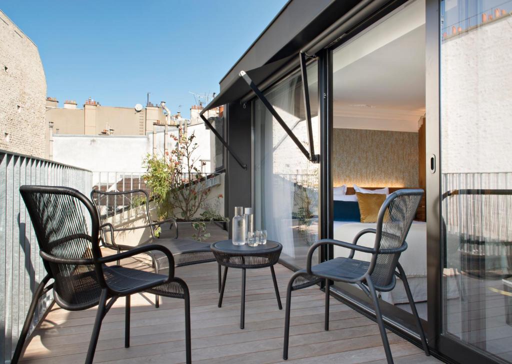 Junior Suite with Terrace - Image 5