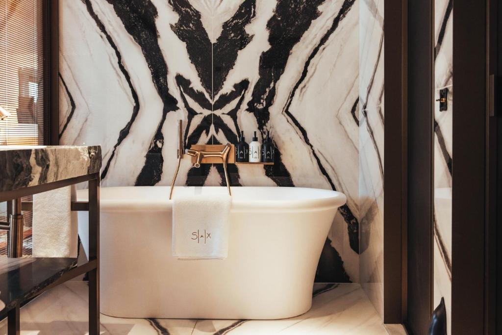 Prestige King Room - Image 4