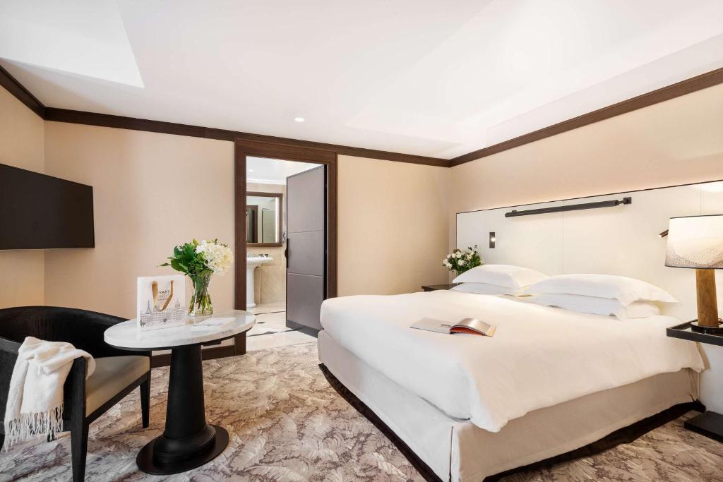 Madeleine Suite - Image 1