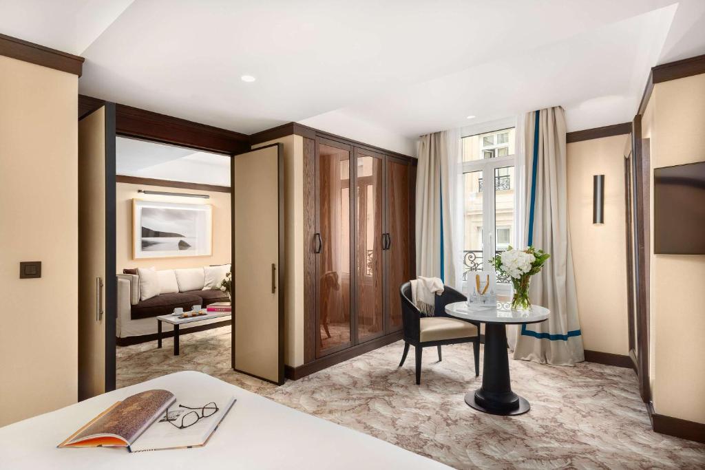 Madeleine Suite - Image 2
