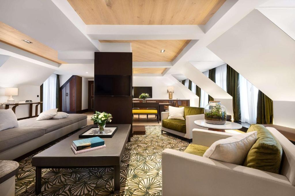 Presidential Suite - Image 6