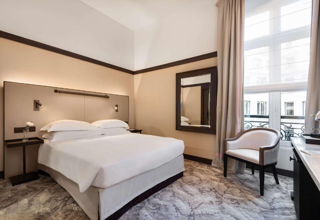 Queen Room - Image 2