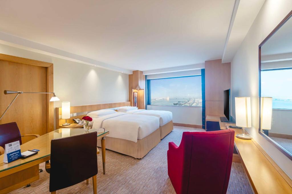 Twin Room - Club Access - Image 5