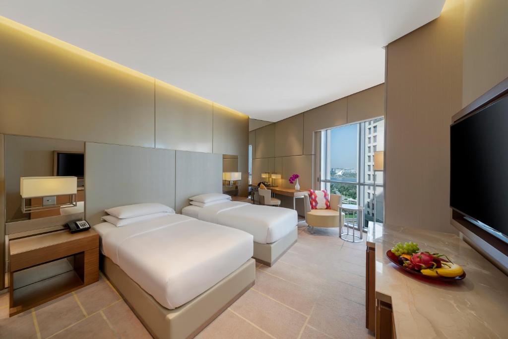 King Room - Club Access - Image 5