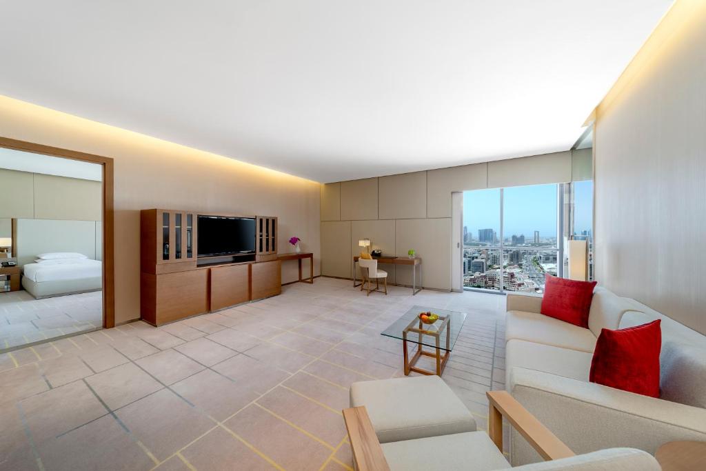 Prince Suite - Image 4