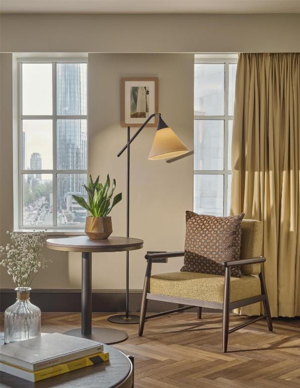 Presidential Suite - Image 11