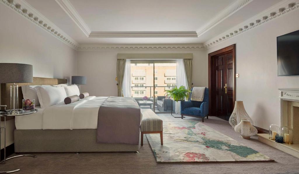 Residential Suite - Image 15