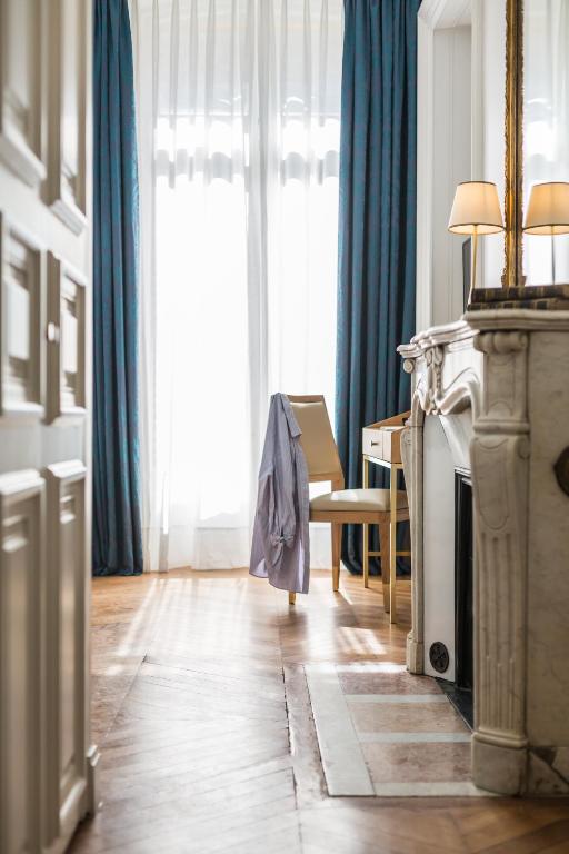 Deluxe Double or Twin Room - Image 5