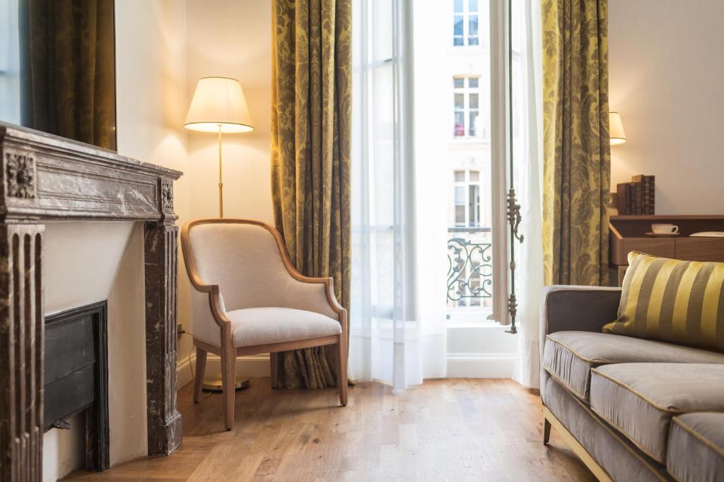 Junior Suite - Image 1