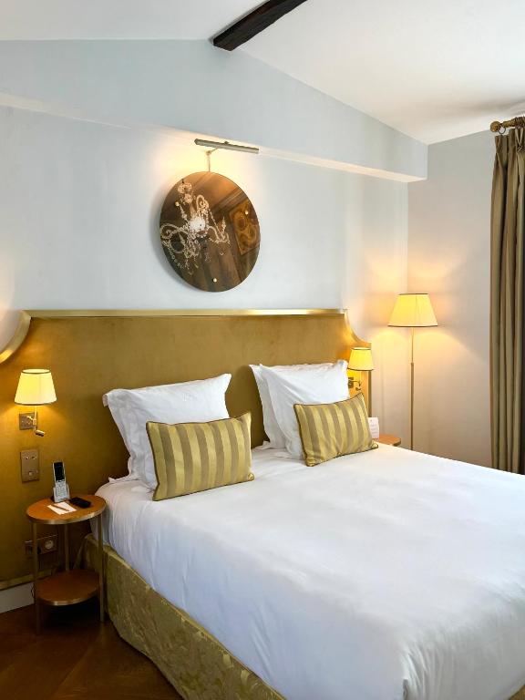 Junior Suite - Image 11