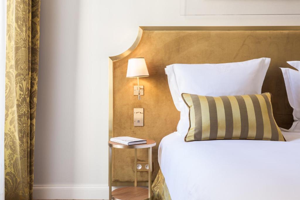 Junior Suite - Image 8