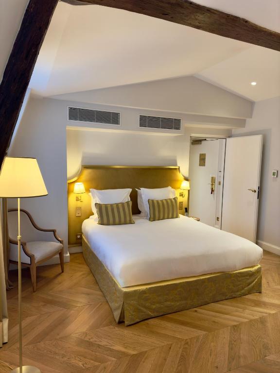 Triple Junior Suite - Image 8