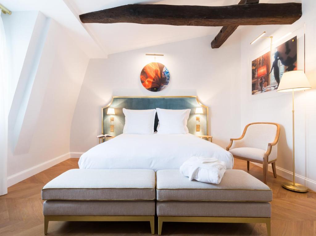 Two Connecting Double Rooms - Image 1